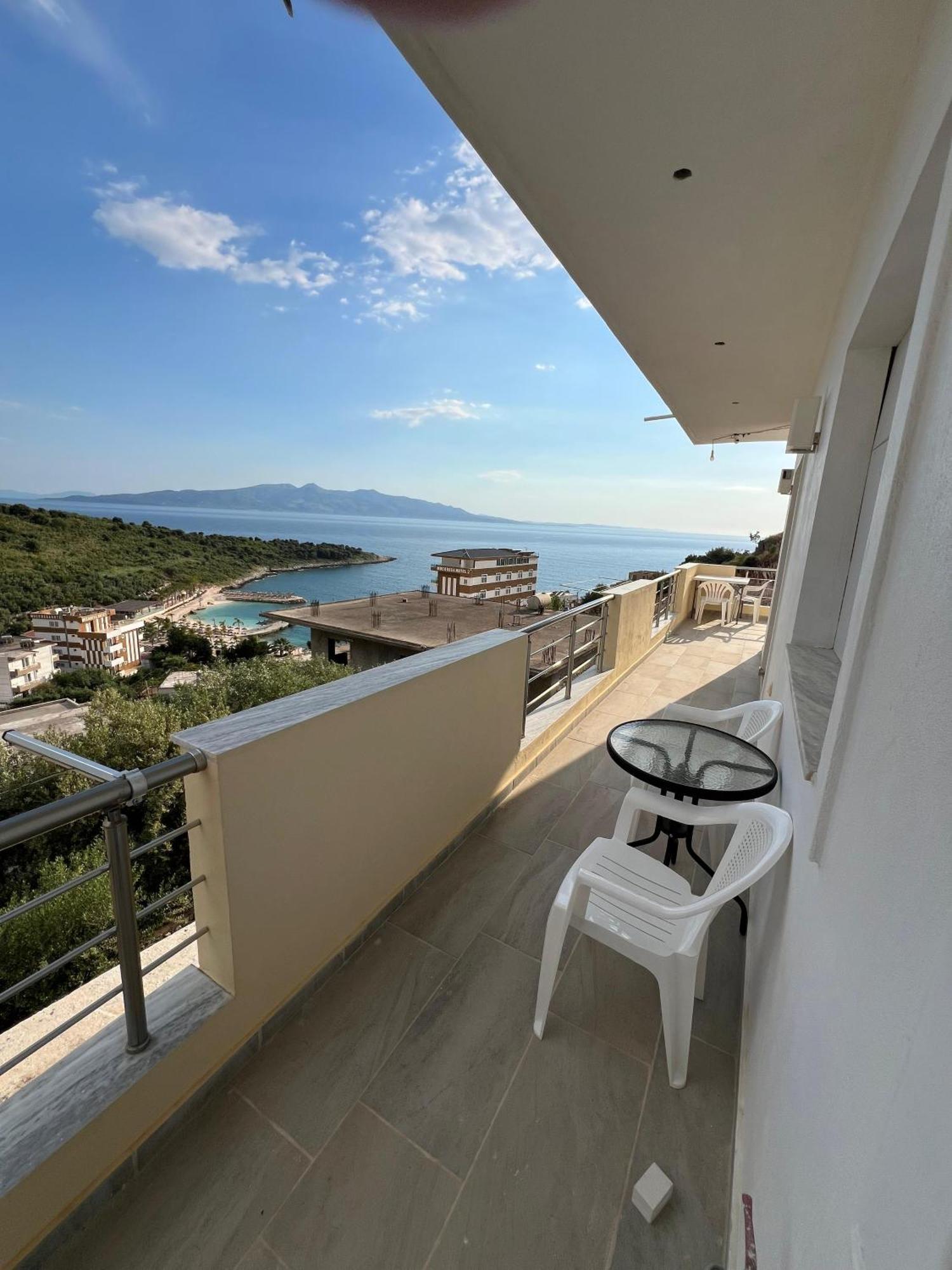 Blue View * Sarandë